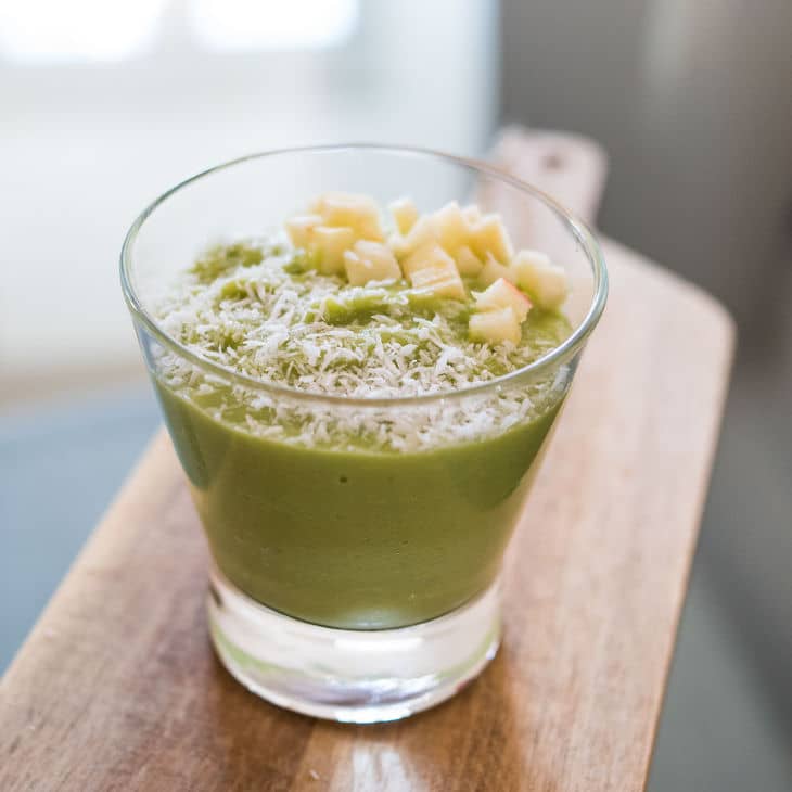 avocado smoothie, keto smoothie, keto avocado smoothie, keto smoothie recipe